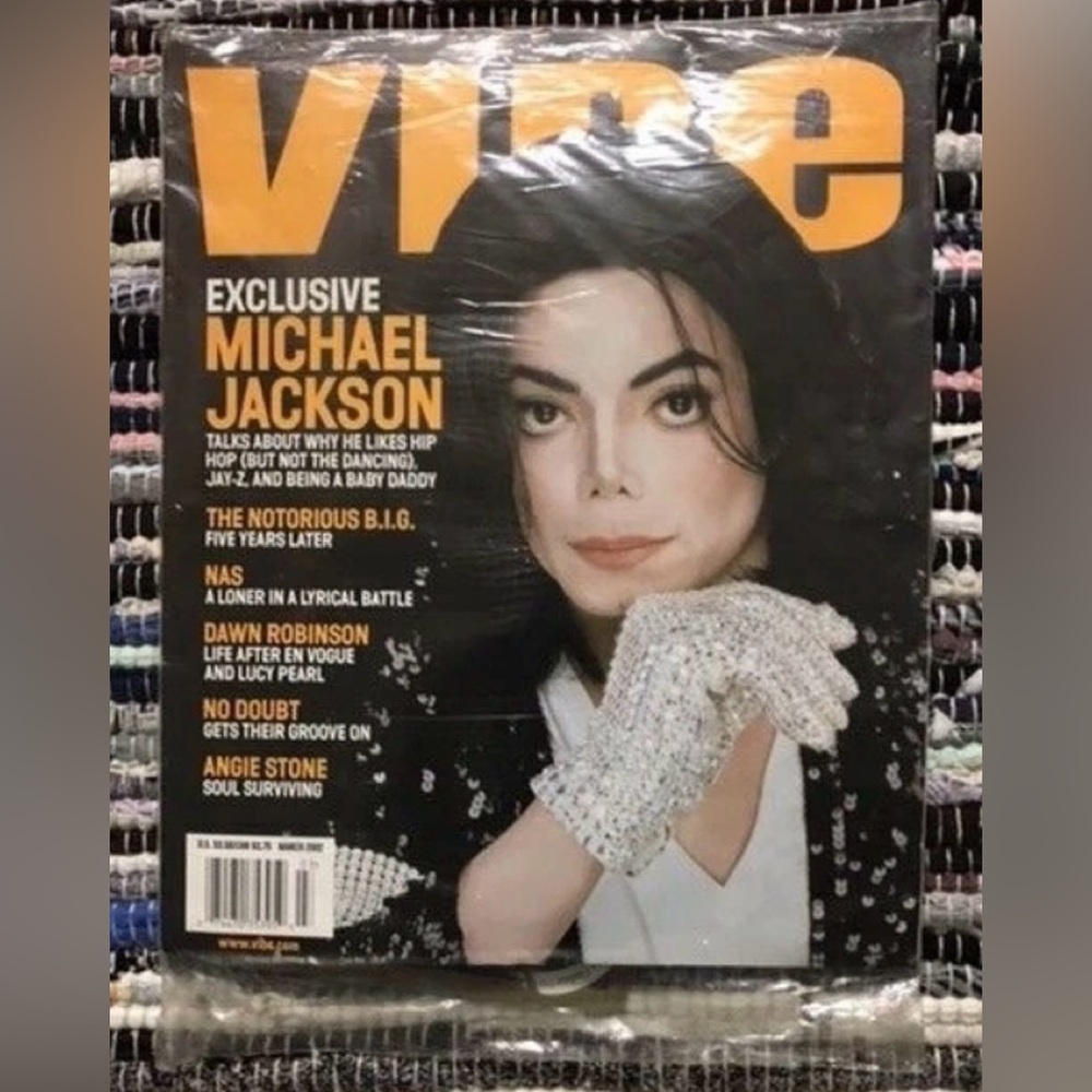 Vibe Magazine March 2002 Michael Jackson SEALED Notorious BIG NAS Angie Stone
